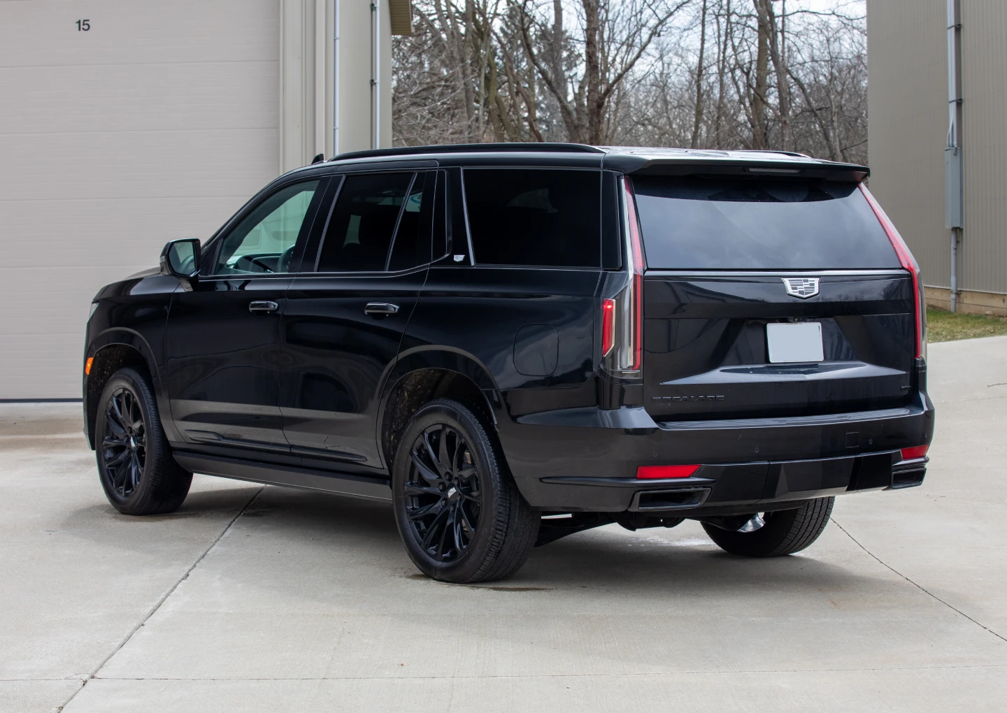 rent cadillac escalade side view